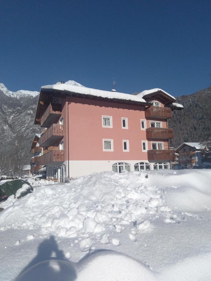 Hotel Garni Al Nardis كاريسولو المظهر الخارجي الصورة