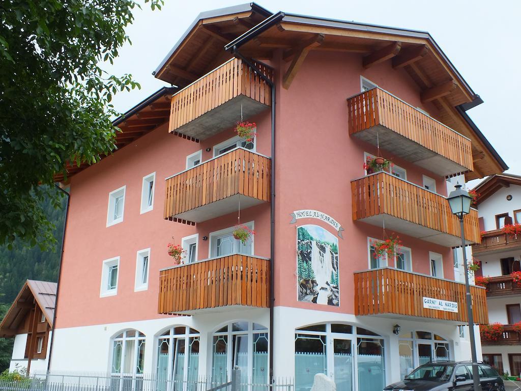 Hotel Garni Al Nardis كاريسولو المظهر الخارجي الصورة